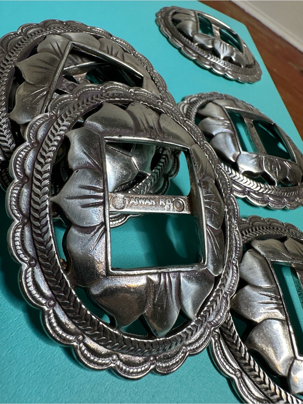 Vintage 1993 Brighton Conches Silver Tone Western For Belt - Picture 5 of 7